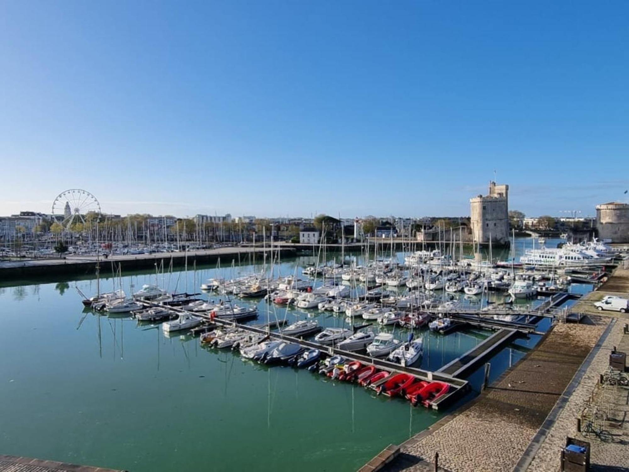 Studio Ensoleille Au Bord De Mer Avec Balcon Et Parking, Proche Centre Et Plage - La Rochelle - Fr-1-535-51 Extérieur photo