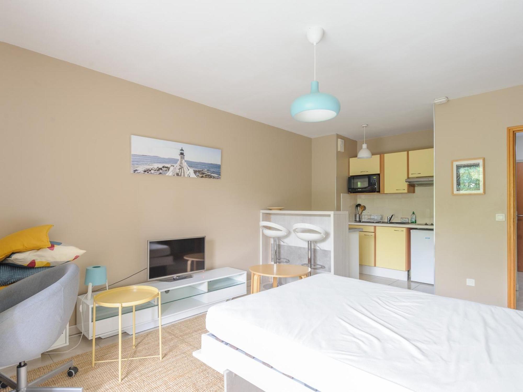 Studio Ensoleille Au Bord De Mer Avec Balcon Et Parking, Proche Centre Et Plage - La Rochelle - Fr-1-535-51 Extérieur photo