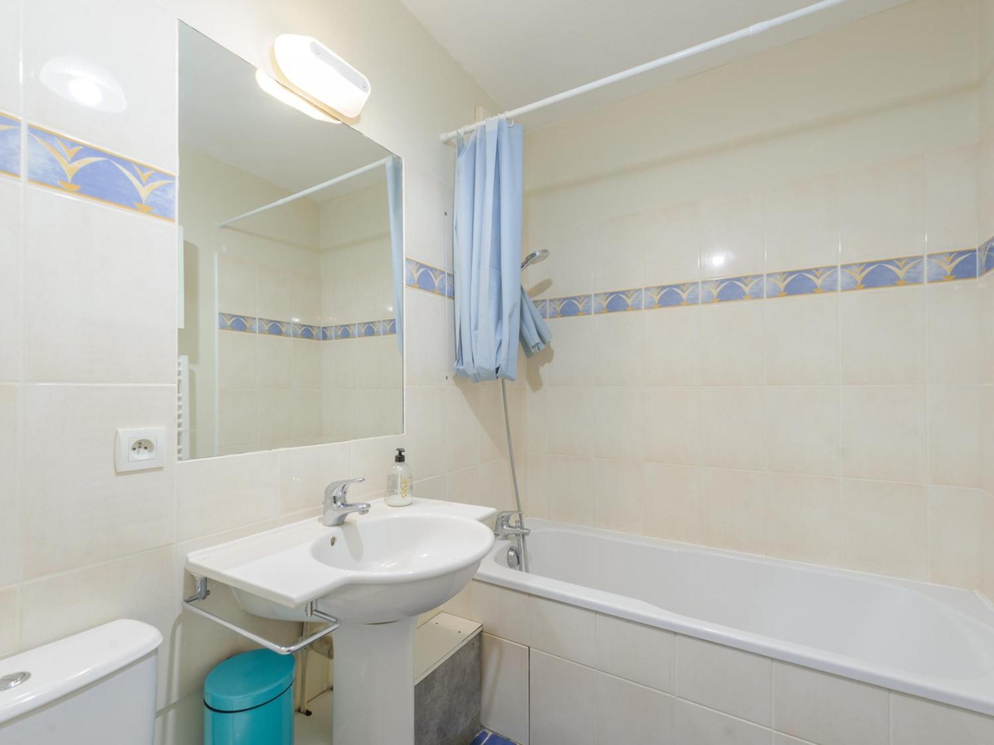 Studio Ensoleille Au Bord De Mer Avec Balcon Et Parking, Proche Centre Et Plage - La Rochelle - Fr-1-535-51 Extérieur photo