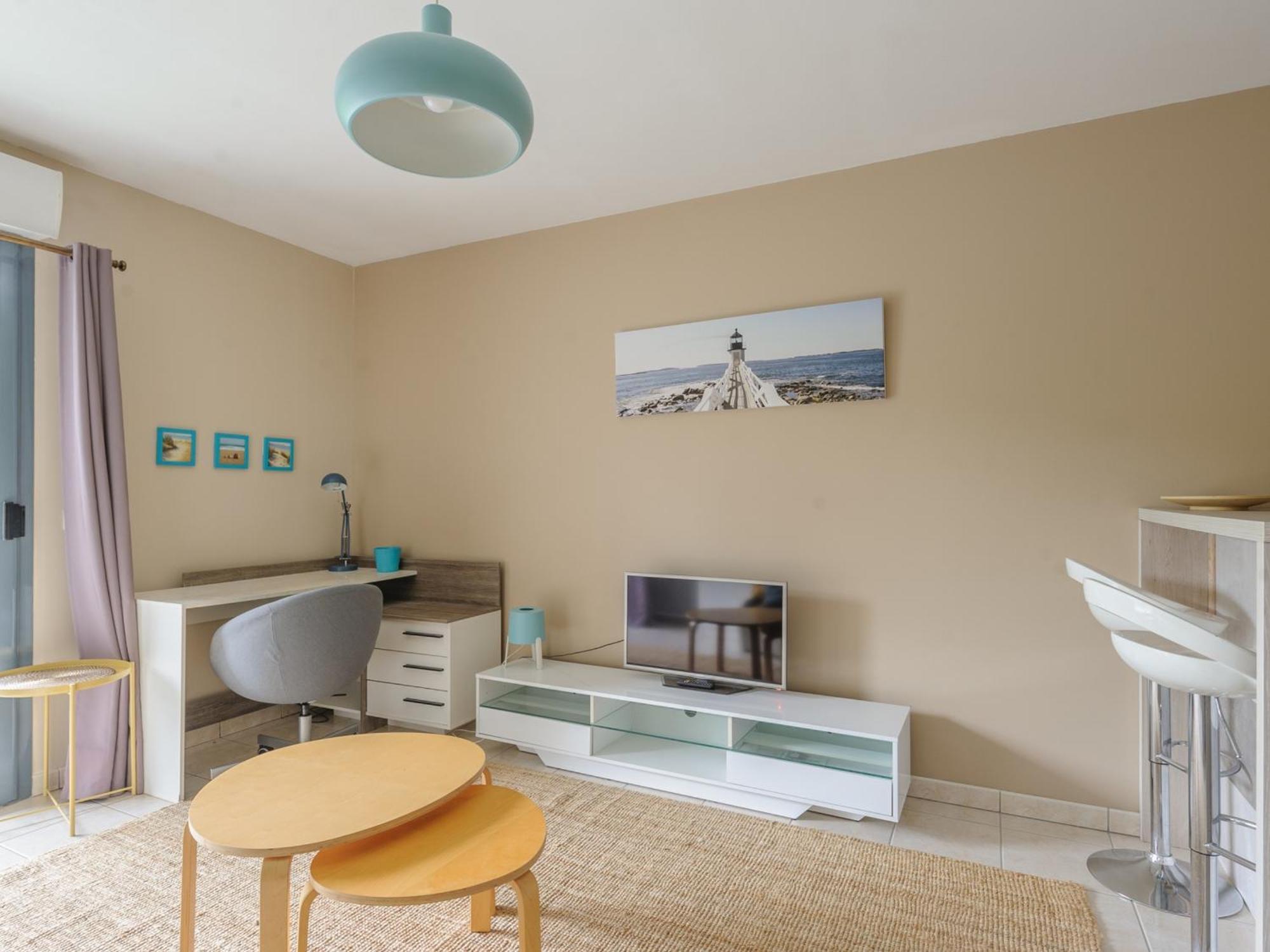 Studio Ensoleille Au Bord De Mer Avec Balcon Et Parking, Proche Centre Et Plage - La Rochelle - Fr-1-535-51 Extérieur photo